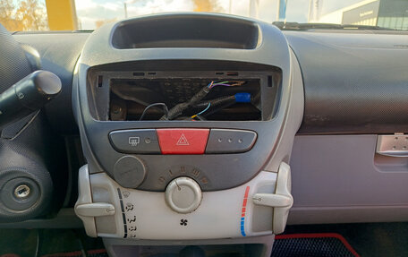 Peugeot 107 I рестайлинг, 2007 год, 160 000 рублей, 15 фотография