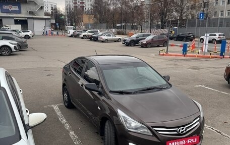 Hyundai Solaris II рестайлинг, 2016 год, 850 000 рублей, 2 фотография