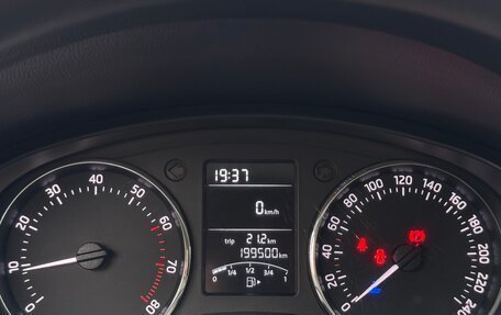 Skoda Rapid I, 2014 год, 947 000 рублей, 12 фотография