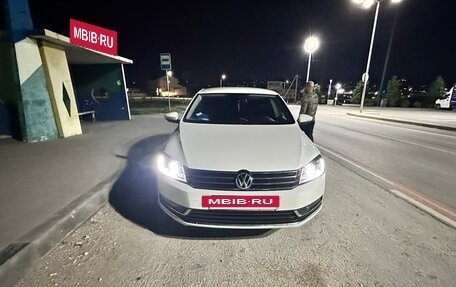 Volkswagen Passat B7, 2014 год, 1 299 999 рублей, 13 фотография