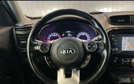 KIA Soul II рестайлинг, 2017 год, 1 599 999 рублей, 7 фотография