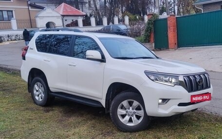 Toyota Land Cruiser Prado 150 рестайлинг 2, 2022 год, 6 500 000 рублей, 2 фотография
