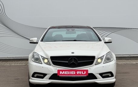 Mercedes-Benz E-Класс, 2011 год, 1 590 000 рублей, 3 фотография