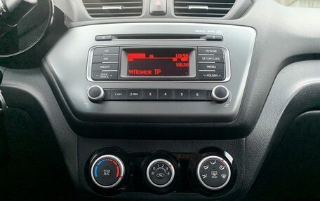 KIA Rio III рестайлинг, 2015 год, 1 050 000 рублей, 12 фотография