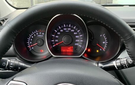 KIA Rio III рестайлинг, 2015 год, 1 050 000 рублей, 14 фотография