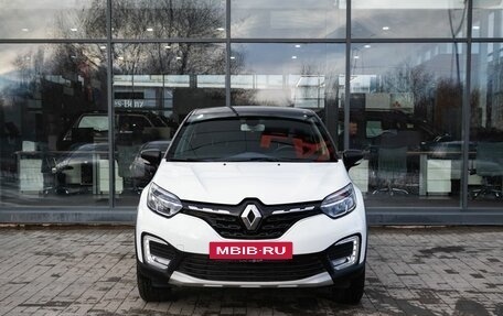 Renault Kaptur I рестайлинг, 2021 год, 1 800 000 рублей, 3 фотография