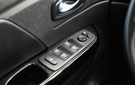 Renault Kaptur I рестайлинг, 2021 год, 1 800 000 рублей, 23 фотография