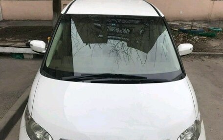 Honda Elysion I, 2004 год, 500 000 рублей, 1 фотография