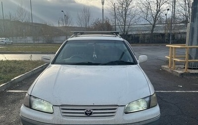 Toyota Camry, 1998 год, 380 000 рублей, 1 фотография