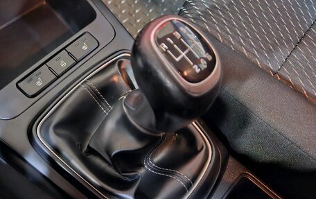 KIA Rio IV, 2018 год, 1 215 000 рублей, 15 фотография