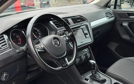 Volkswagen Tiguan II, 2017 год, 2 299 000 рублей, 14 фотография
