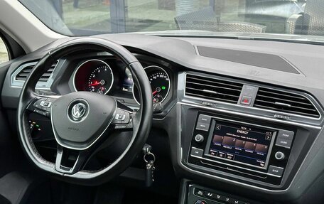 Volkswagen Tiguan II, 2017 год, 2 299 000 рублей, 15 фотография