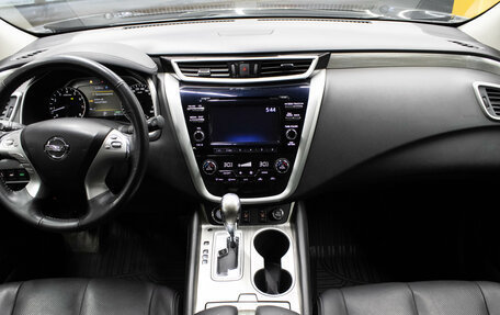 Nissan Murano, 2018 год, 2 199 000 рублей, 10 фотография