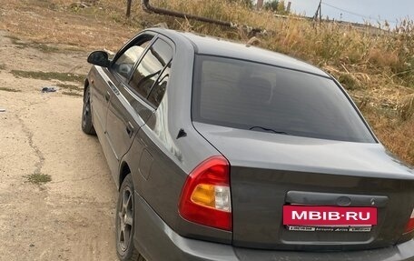 Hyundai Accent II, 2004 год, 350 000 рублей, 2 фотография