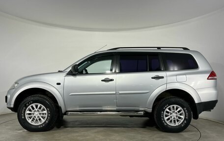 Mitsubishi Pajero Sport II рестайлинг, 2013 год, 1 800 000 рублей, 2 фотография