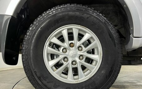 Mitsubishi Pajero Sport II рестайлинг, 2013 год, 1 800 000 рублей, 23 фотография