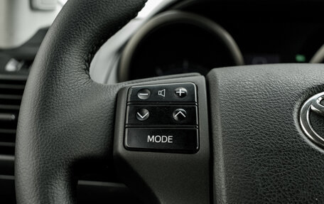 Toyota Land Cruiser Prado 150 рестайлинг 2, 2010 год, 2 500 000 рублей, 16 фотография