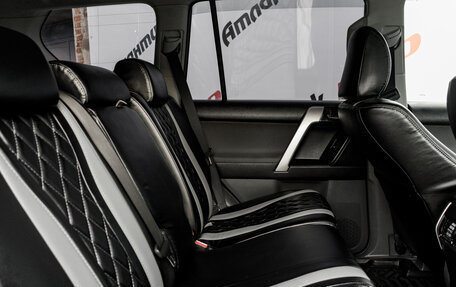 Toyota Land Cruiser Prado 150 рестайлинг 2, 2010 год, 2 500 000 рублей, 29 фотография