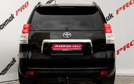 Toyota Land Cruiser Prado 150 рестайлинг 2, 2010 год, 2 500 000 рублей, 8 фотография