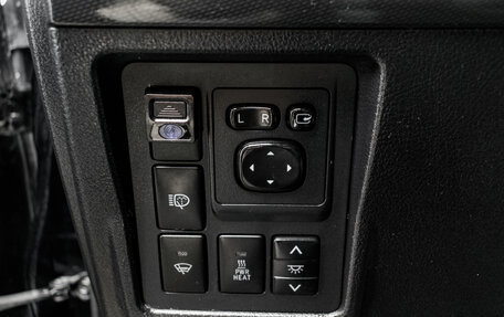 Toyota Land Cruiser Prado 150 рестайлинг 2, 2010 год, 2 500 000 рублей, 30 фотография