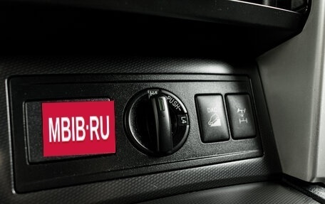 Toyota Land Cruiser Prado 150 рестайлинг 2, 2010 год, 2 500 000 рублей, 25 фотография