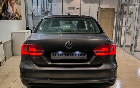 Volkswagen Jetta VI, 2014 год, 950 000 рублей, 3 фотография