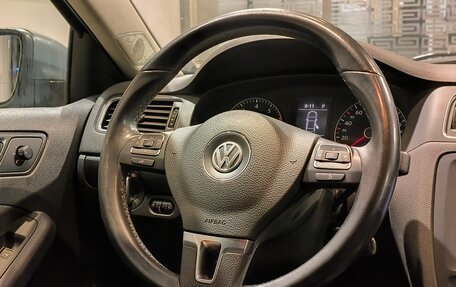 Volkswagen Jetta VI, 2014 год, 950 000 рублей, 10 фотография