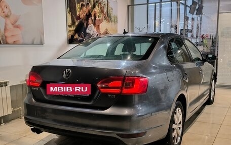 Volkswagen Jetta VI, 2014 год, 950 000 рублей, 4 фотография