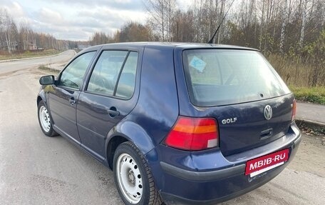 Volkswagen Golf IV, 2001 год, 302 000 рублей, 3 фотография