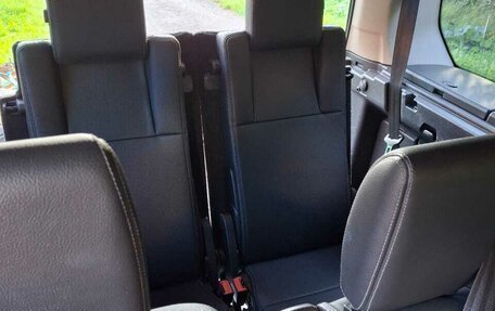 Land Rover Discovery IV, 2011 год, 1 850 000 рублей, 11 фотография