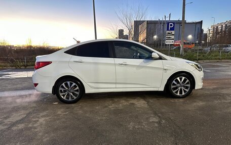 Hyundai Solaris II рестайлинг, 2016 год, 1 200 000 рублей, 9 фотография