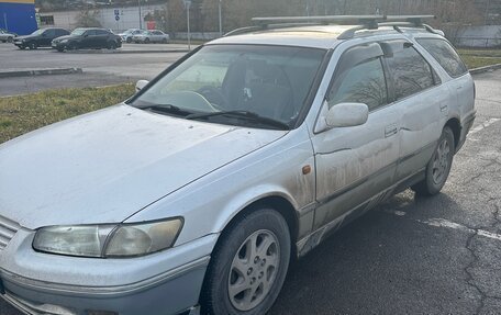 Toyota Camry, 1998 год, 380 000 рублей, 5 фотография