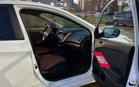 Hyundai Solaris II рестайлинг, 2016 год, 1 200 000 рублей, 7 фотография