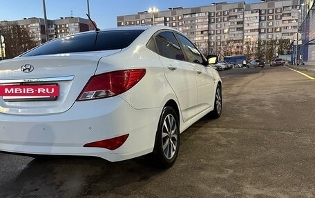 Hyundai Solaris II рестайлинг, 2016 год, 1 200 000 рублей, 8 фотография