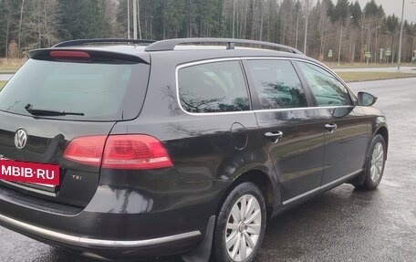 Volkswagen Passat B7, 2011 год, 850 000 рублей, 5 фотография