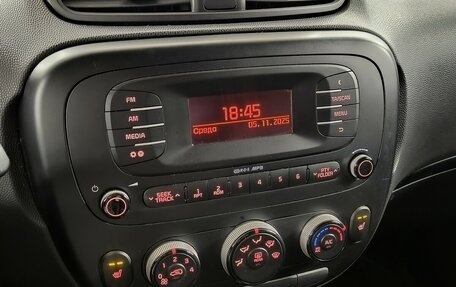 KIA Soul II рестайлинг, 2014 год, 1 219 000 рублей, 7 фотография