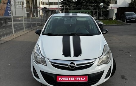 Opel Corsa D, 2012 год, 650 000 рублей, 1 фотография
