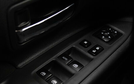 Mitsubishi Outlander III рестайлинг 3, 2015 год, 1 699 000 рублей, 15 фотография