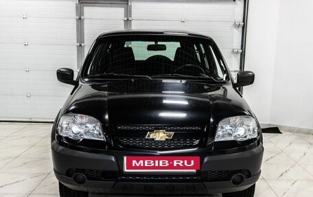 Chevrolet Niva I рестайлинг, 2019 год, 750 000 рублей, 2 фотография