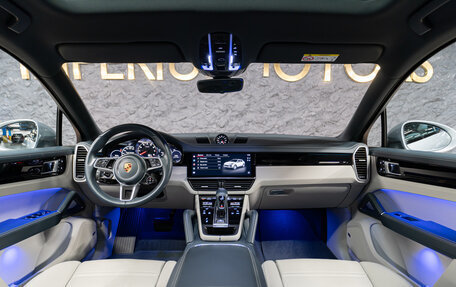 Porsche Cayenne III, 2022 год, 10 950 000 рублей, 9 фотография