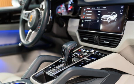 Porsche Cayenne III, 2022 год, 10 950 000 рублей, 17 фотография