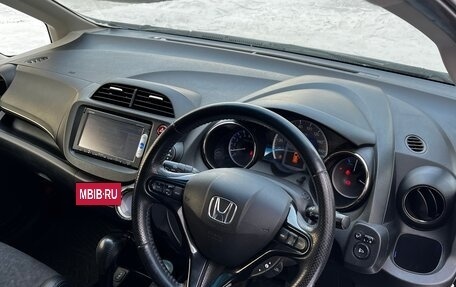 Honda Fit Shuttle I рестайлинг, 2014 год, 990 000 рублей, 17 фотография