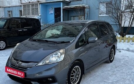 Honda Fit Shuttle I рестайлинг, 2014 год, 990 000 рублей, 21 фотография