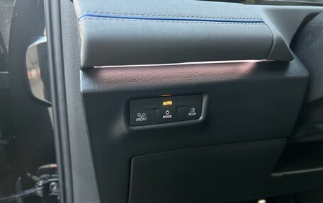 Volkswagen Tiguan, 2025 год, 4 800 000 рублей, 15 фотография