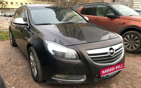 Opel Insignia II рестайлинг, 2011 год, 700 000 рублей, 1 фотография