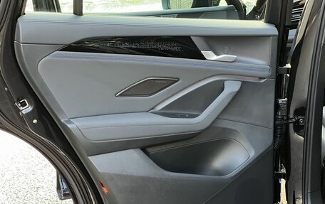 Volkswagen Tiguan, 2025 год, 4 800 000 рублей, 28 фотография