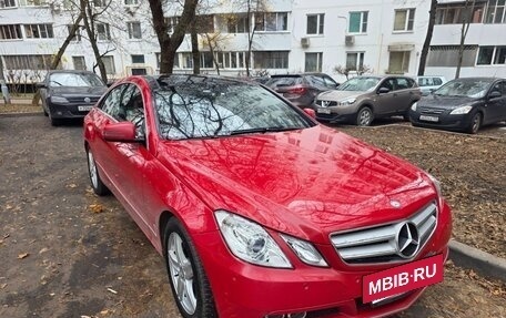 Mercedes-Benz E-Класс, 2010 год, 1 490 000 рублей, 2 фотография