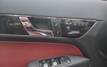 Mercedes-Benz E-Класс, 2010 год, 1 490 000 рублей, 10 фотография