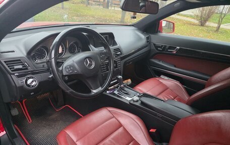 Mercedes-Benz E-Класс, 2010 год, 1 490 000 рублей, 12 фотография