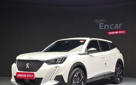 Peugeot 2008 II, 2022 год, 1 916 000 рублей, 1 фотография